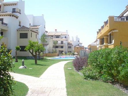 144_Pool_1