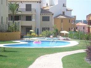 145_Pool_2
